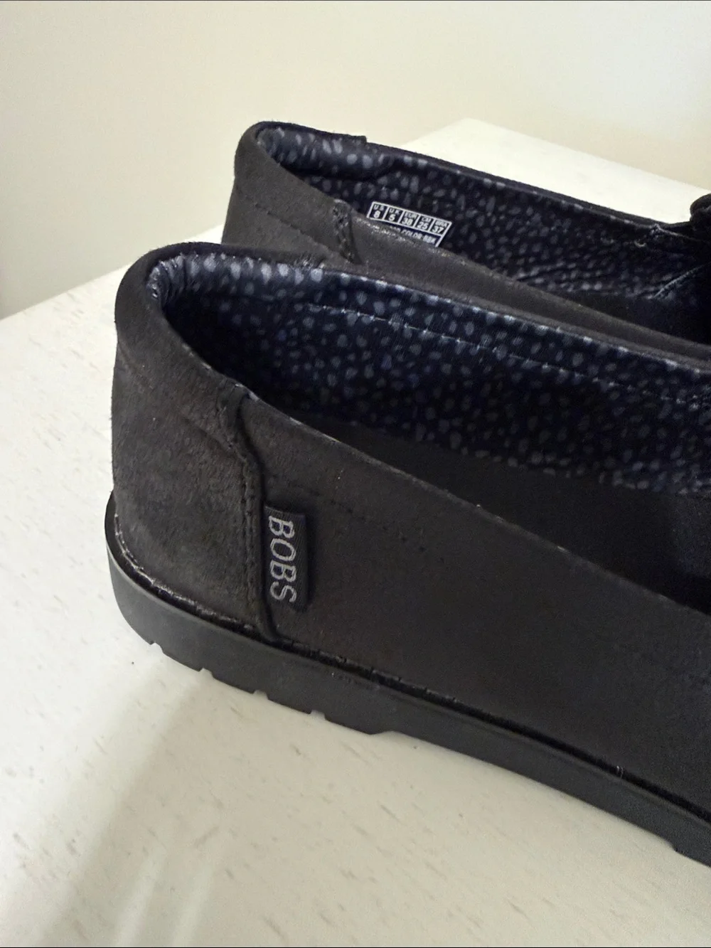 BOBS from Skechers Women’s Chill Lugs Central Look Black Vegan Loafers / Size 8